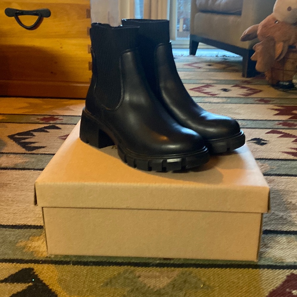 Steve Madden Hutch Boots